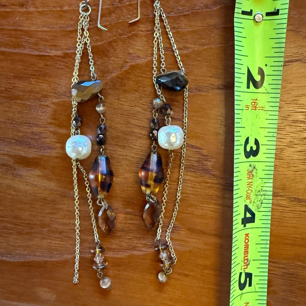 Elegant Gold and Brown Dangle Earrings